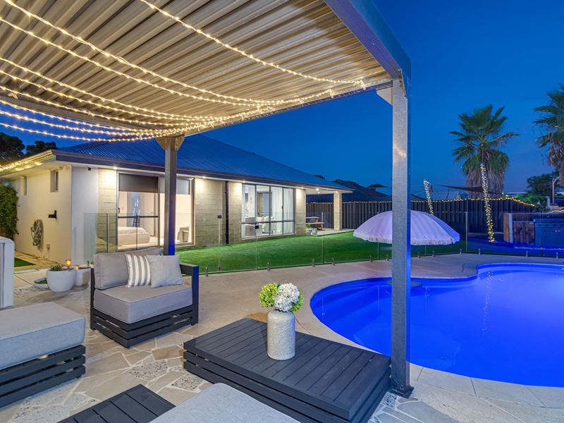 6 Eastwall Parkway, Butler WA 6036