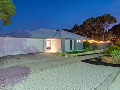 6 Eastwall Parkway, Butler WA 6036