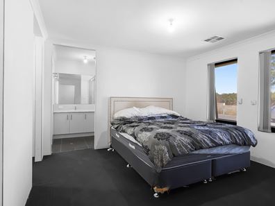 3 Persimmon Crescent, Karnup WA 6176