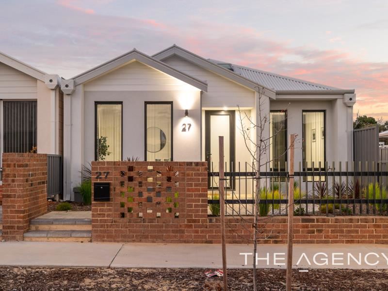 27 Lycaste Parade, Treeby WA 6164
