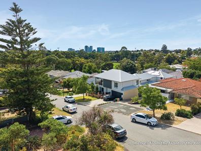 14 Hallin Court, Ardross WA 6153