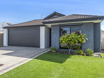 15 Tuscan Way, Karnup WA 6176