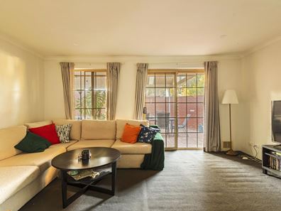 1/57 Eric Street, Como WA 6152