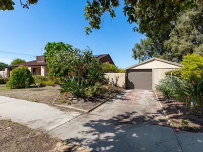 2 Mildenhall Street, Huntingdale WA 6110