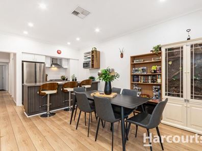 77 Grandis Boulevard, Banksia Grove WA 6031