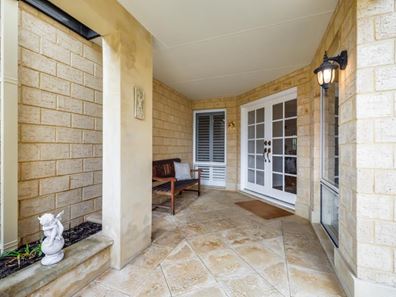 20 Millstream Rise, Hillarys WA 6025