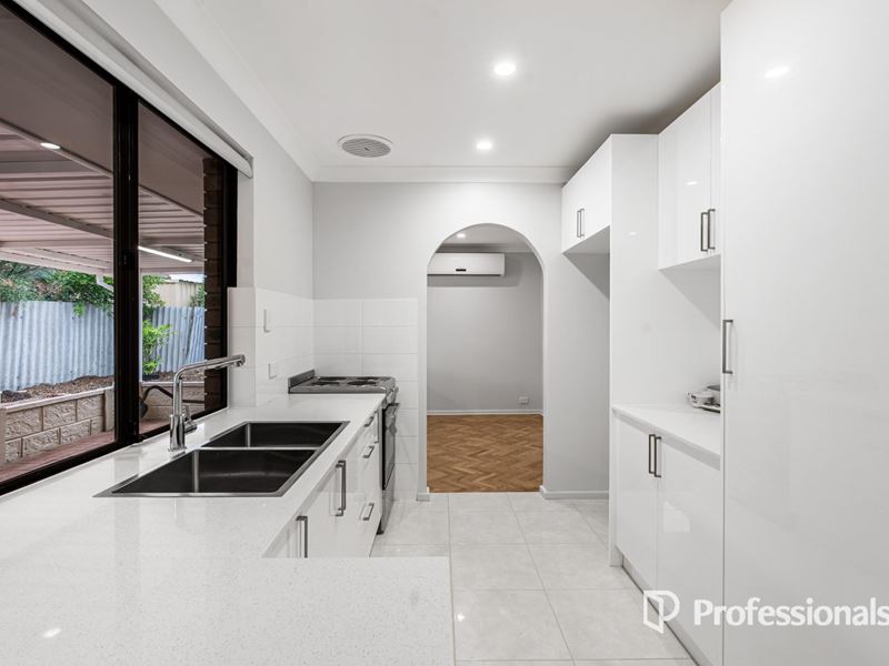 8 Camfield Place, Beechboro WA 6063