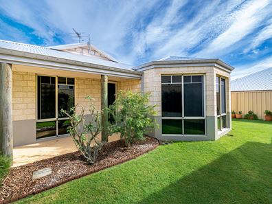 48C Stanton Street, Eaton WA 6232