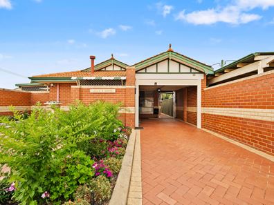 2/2-4 Randell Street, Mandurah WA 6210