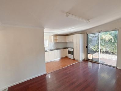 15 North Terrace, Boulder WA 6432