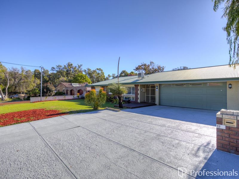 12 Hibiscus Drive, Forrestfield WA 6058