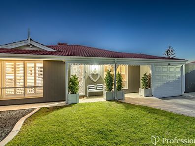 16 Sandon Elbow, Merriwa WA 6030