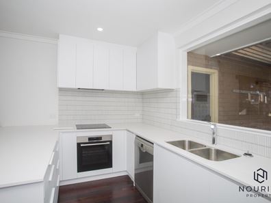 20 Pilgrim Way, Hamilton Hill WA 6163