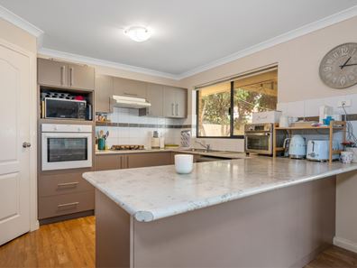 75 Lionel Street, Boulder WA 6432