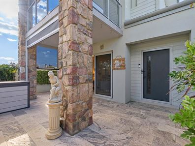 112 Clubhouse Lane, Gnangara WA 6077