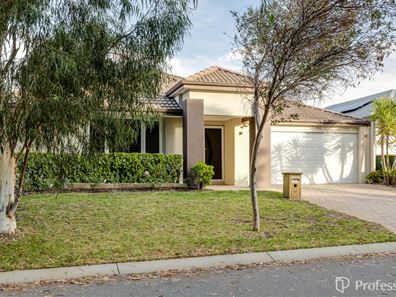 36 Alnwick Turn, Landsdale WA 6065