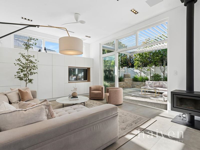 4 St Albans Promenade, Canning Vale WA 6155