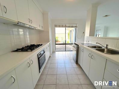 111 Jackson Avenue, Karrinyup WA 6018