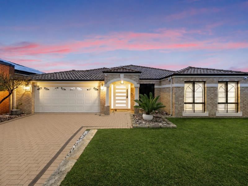 27 Aquarius Ramble, Ocean Reef