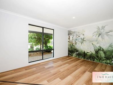 4 Eagle Mews, Cooloongup WA 6168