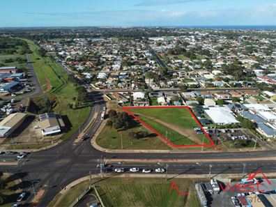 256 & 258 Place Road, Wonthella WA 6530