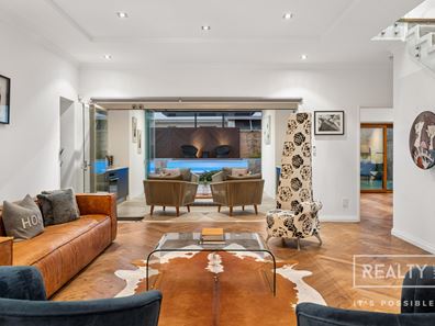 27 Tenerife Boulevard, Hillarys WA 6025