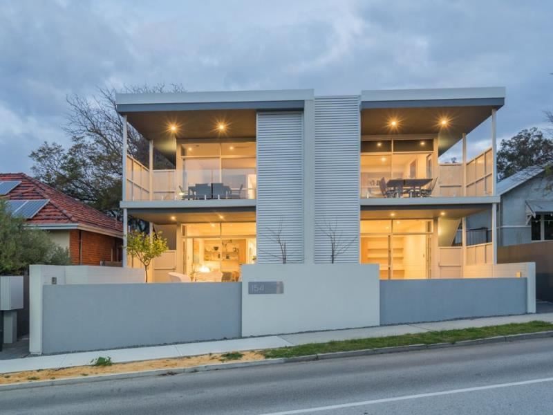 2/154 Railway Street, Claremont