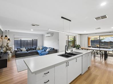 70 Granesse Drive, Ellenbrook WA 6069