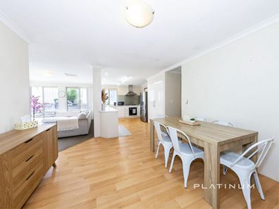 66 Dunmore Circuit, Merriwa WA 6030