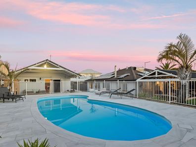 4 Tarwhine Turn, Yanchep WA 6035