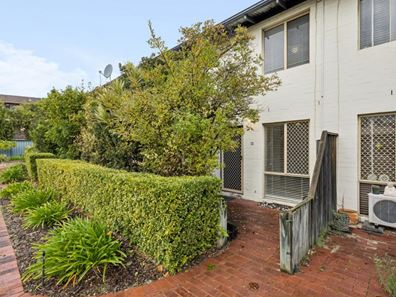 12/311 Harborne Street, Glendalough WA 6016
