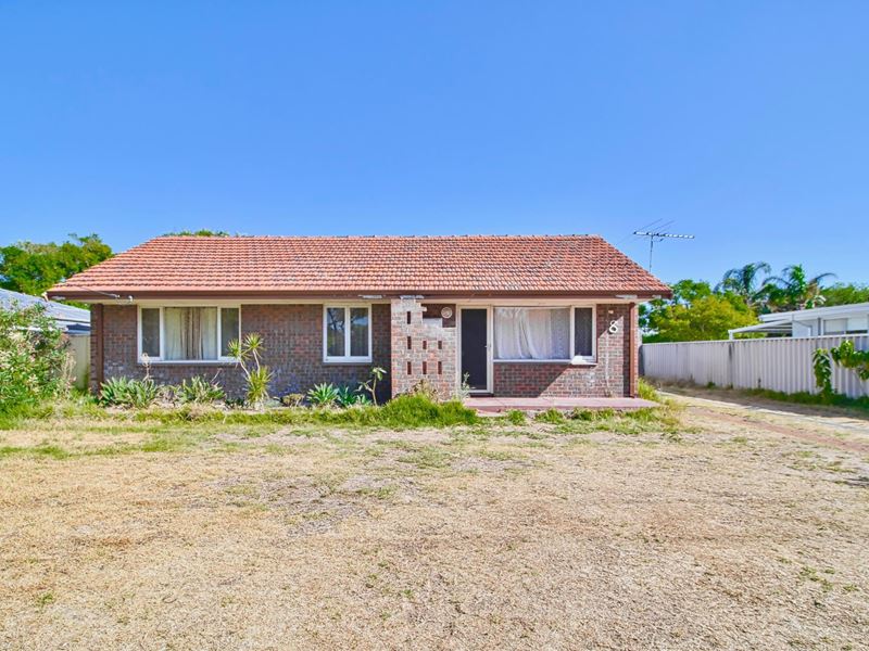 8 Regan Street, Rockingham WA 6168