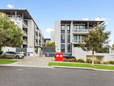 2/1 Bourke Street, North Perth WA 6006