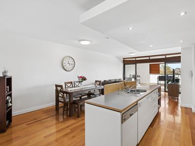 16/591 Hay Street, Jolimont WA 6014