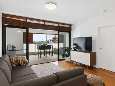 16/591 Hay Street, Jolimont WA 6014