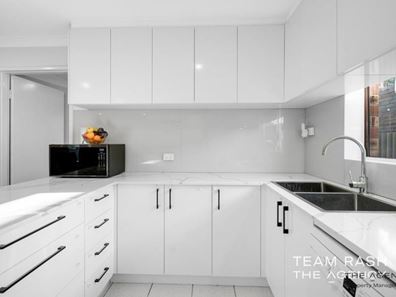 29 Treetop Avenue, Edgewater WA 6027