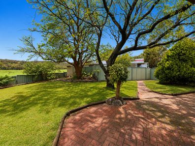 72 Reservoir Road, Orange Grove WA 6109