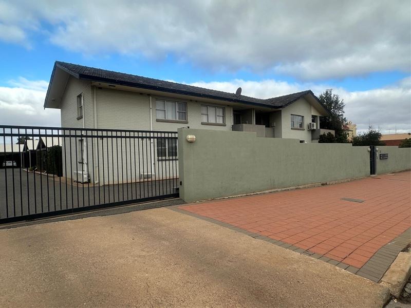 2/25 Hannan Street, Kalgoorlie WA 6430