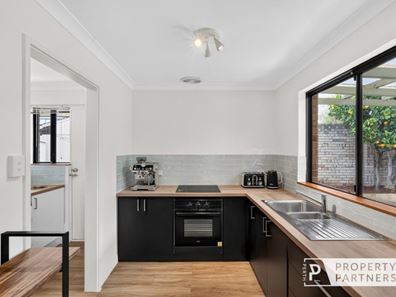 8/207 Edward Street, Osborne Park WA 6017