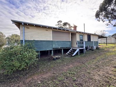 16 Poincaire Street, Bolgart WA 6568