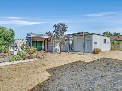 6 Harland Street, Carey Park WA 6230