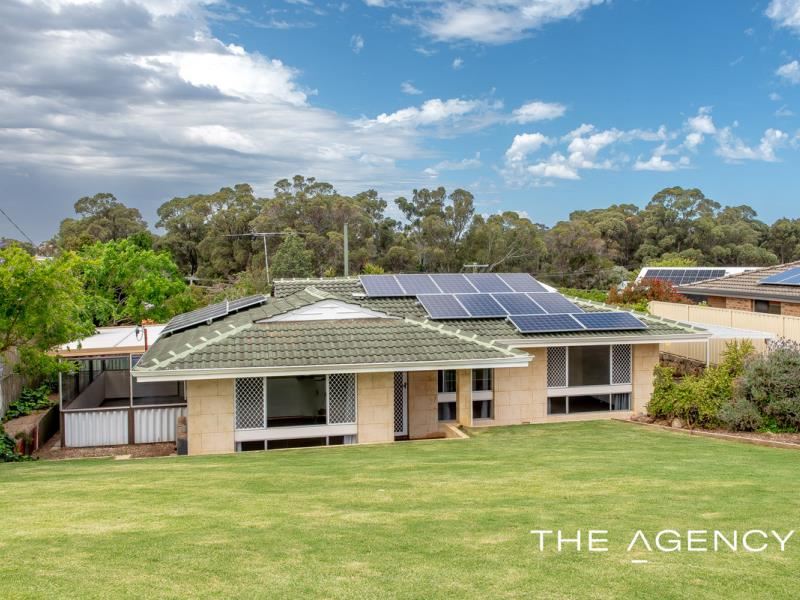 40 Cook Avenue, Hillarys WA 6025