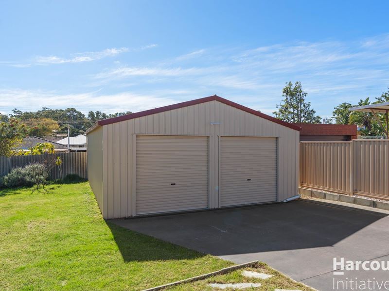 46 Roxwell Way, Girrawheen WA 6064