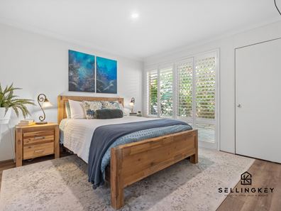 25 KURRAJONG DRIVE, Thornlie WA 6108