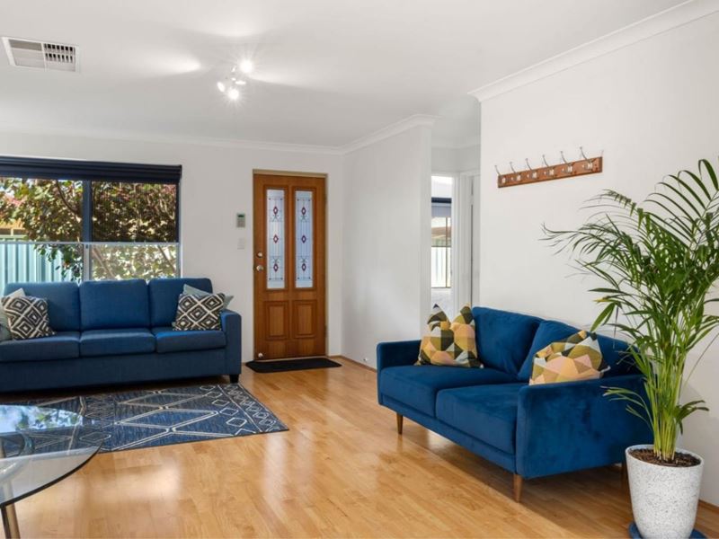2/27 Charles street, Midland