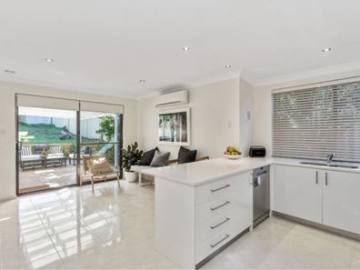 87B Calais Road, Scarborough WA 6019