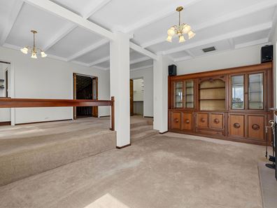 54 Kinkuna Way, City Beach WA 6015