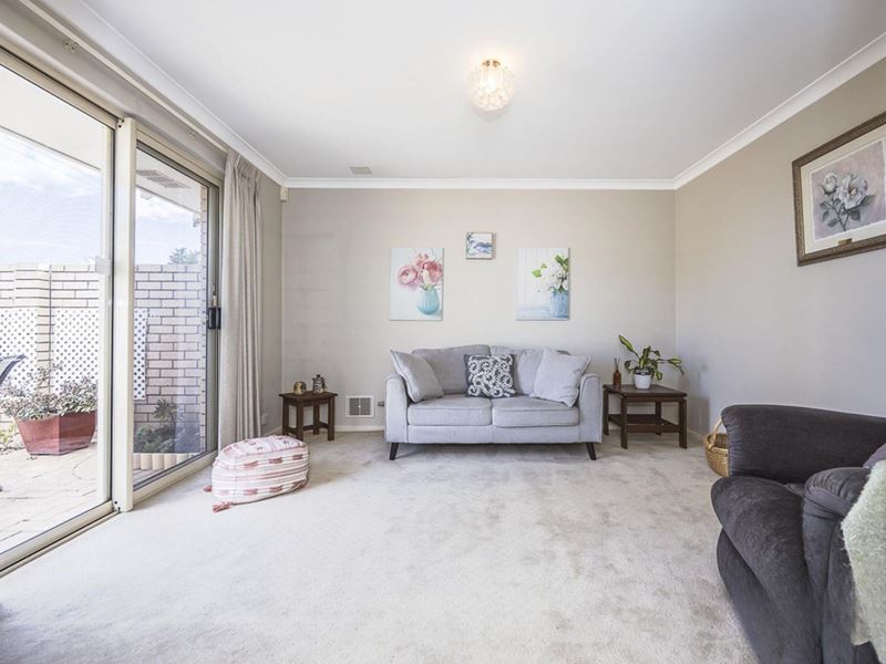 11A Linton  Place, Morley
