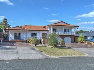 61 Mannion Way, Kardinya WA 6163