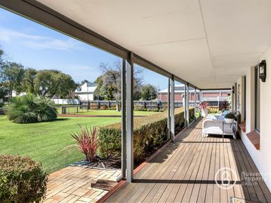 5 Lindsay Drive, Yalyalup WA 6280
